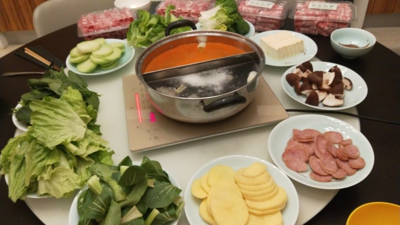 冬日暖心菜在家吃火锅