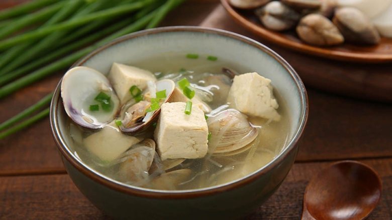 白贝豆腐萝卜汤夏季消暑滋补必备