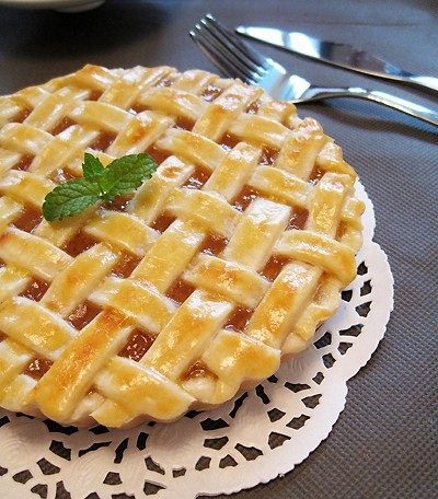 西式甜品店里少见的一种派清香蜜瓜派