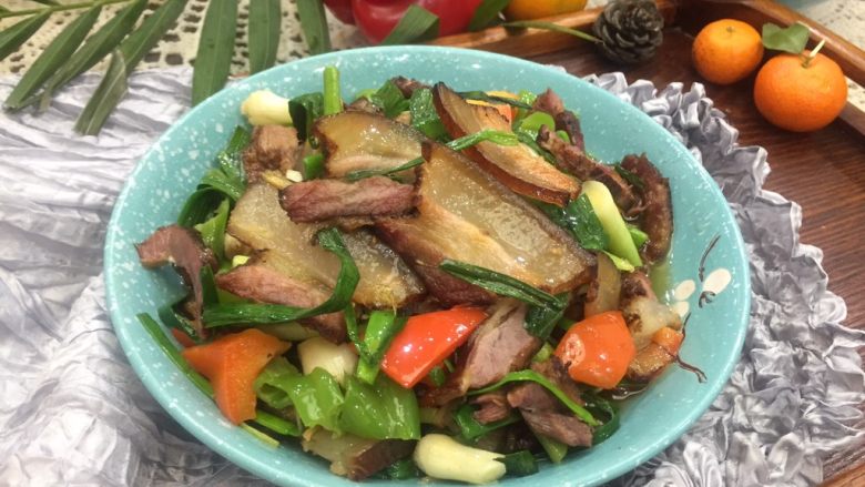 香蒜苗腊肉年味美食