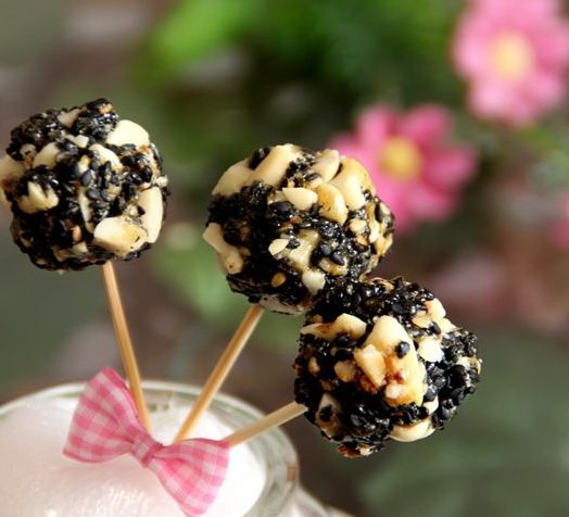 芝麻花生棒棒糖