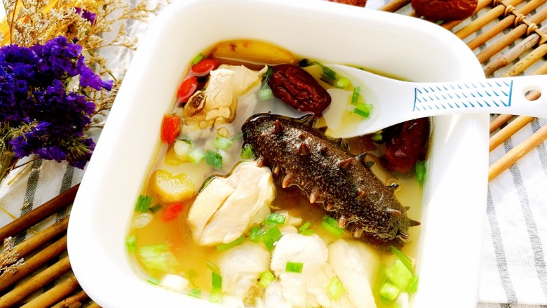 海参土鸡汤大寒补气血