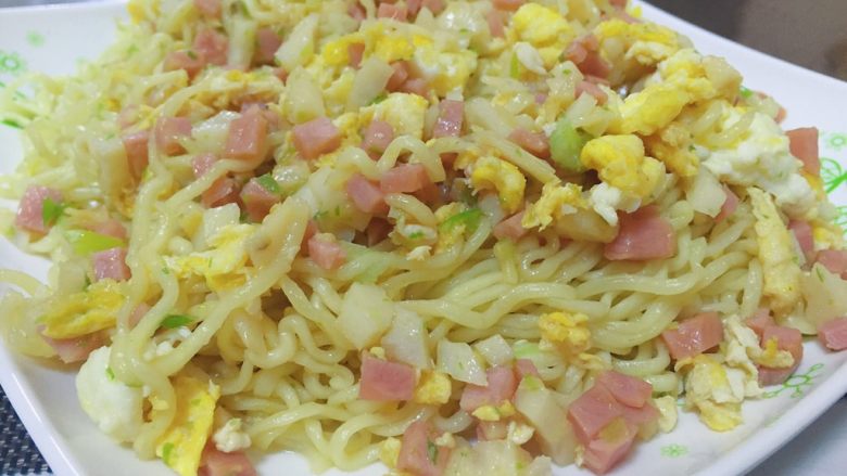 家庭版炒方便面