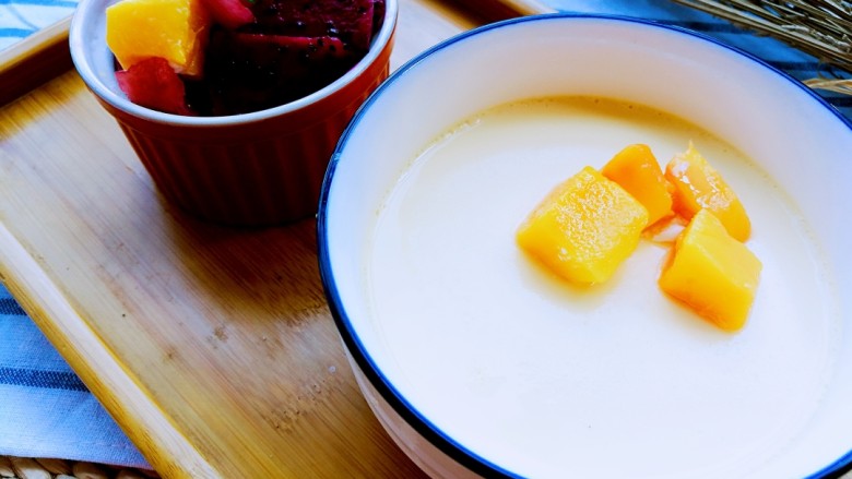 正宗双皮奶蛋黄奶布丁