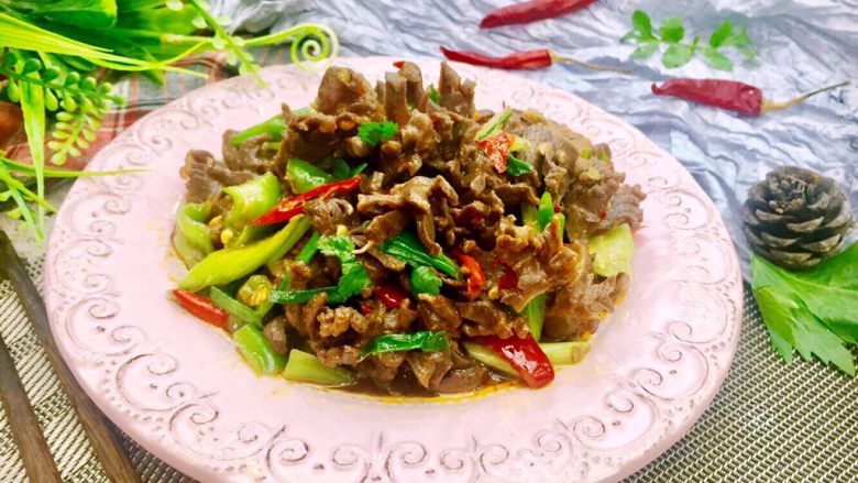 年味团圆泡椒鸭胗