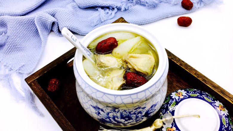 补气养阴润肺止咳竹荪鸡汤