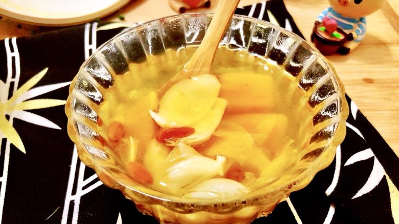 甜甜蜜蜜幸福美满南瓜枸杞百合甜汤