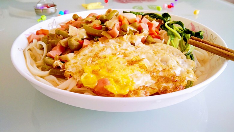 花样面条快手拌面