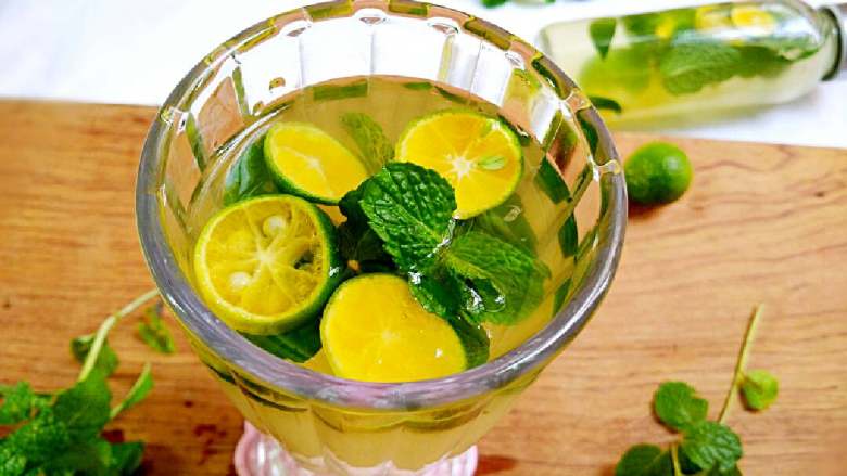 青柠薄荷蜂蜜茶有个故事