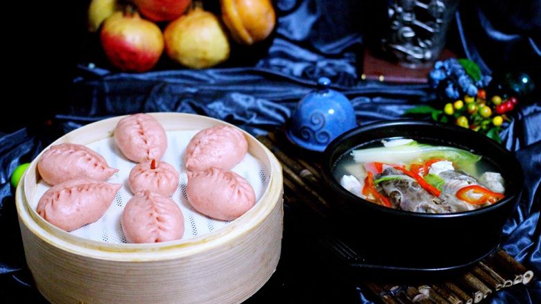 吃掉一朵花萝卜丝柳叶包清炖红蟹鱼汤