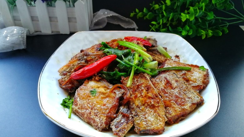 家庭版红烧带鱼