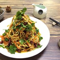 凉拌干丝金针菇