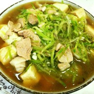 萝卜丝豆腐汤春意绿