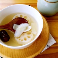 秋季易燥炖百合来滋养