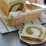 体会不一样的口感绿茶蛋糕面包