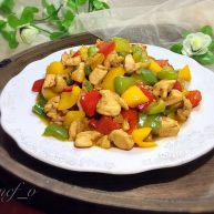 彩椒鸡丁