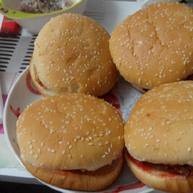 家庭自制健康汉堡包