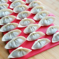 石蛤蟆水饺博山水饺的包法