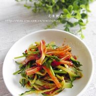 红油黄瓜拌饵丝