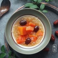 木瓜红枣银耳羹