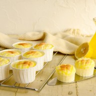 柠檬戚风小蛋糕