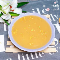 冬日暖心菜白果莲藕银耳汤健脾养颜