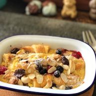 雜莓竪果可頌布丁