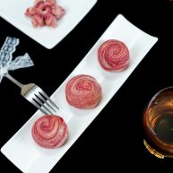 抹茶蛋黄酥紫薯蛋黄酥