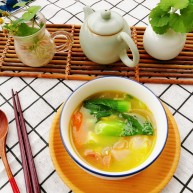 快手菜腊肉番茄豆腐汤