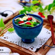 菠菜白玉菇虾皮汤