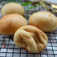 板栗馅柔软小餐包