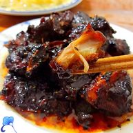 家宴必备超级好味道的红烧黑芝麻小肋排