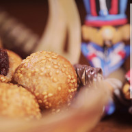 清麻团圆圆麻团儿裹进甜蜜揉得团圆