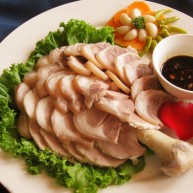 年夜菜家庭版自制无骨酱肘子