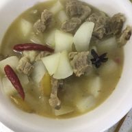 萝卜炖牛肉