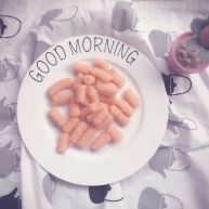 胡萝卜鲜虾条宝宝辅食