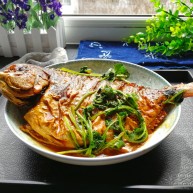 家庭版红烧鲳鱼