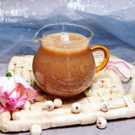 红枣银耳莲子汤