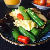 黑木耳鸡蛋炒刀豆