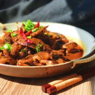 姜葱爆水参泥鳅