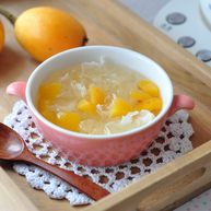 枇杷银耳润肺汤