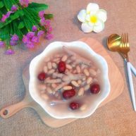 花生红枣凤爪汤