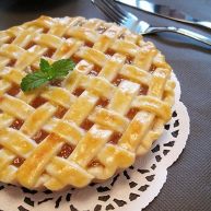 西式甜品店里少见的一种派清香蜜瓜派