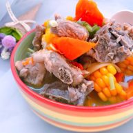 百合枸杞排骨汤