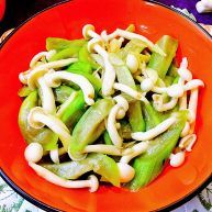 丝瓜烩白玉菇