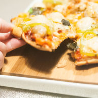 没有烤箱照样做出香浓芝士风味薄底披萨