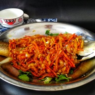 年夜菜麻辣清蒸江鲫鱼一锅两吃