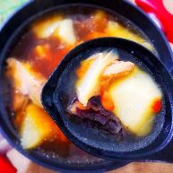 暖冬系列滋补养生之红枣枸杞萝卜大骨汤