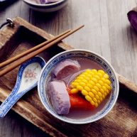 紫淮山玉米猪骨汤