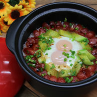 广式腊肠煲仔饭